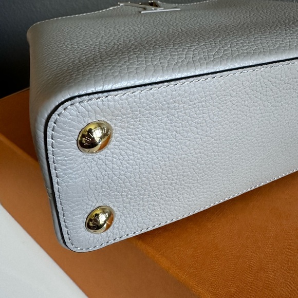 Louis Vuitton Capucines BB - NEW! - Picture 16 of 16